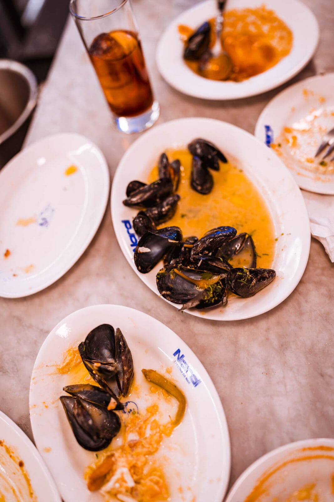 Miesmuscheln und Tapas in der Taberna Nardi im Born, Barcelona
