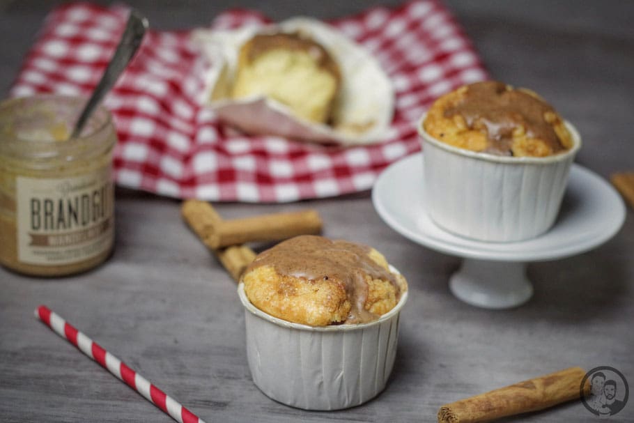 Apfel Muffins mit gebrannten Mandeln