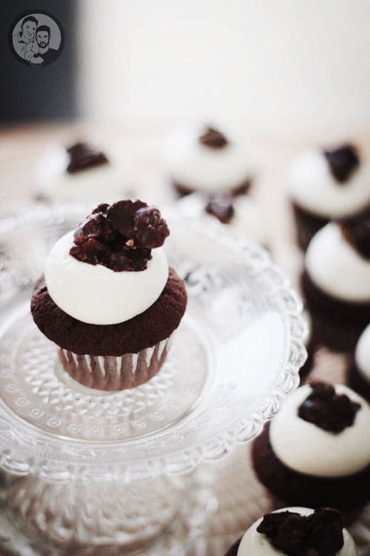 Black & White Cupcakes