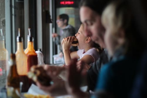 image 4 4 9 2 | Auch während unseres Aufenthalts in Barcelona konnten wir nicht der Versuchung eines Burgers widerstehen!