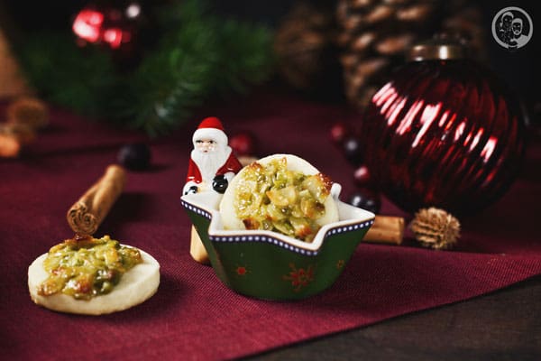 image 5 2 7 | Gestern habt ihr ja schon bei Theres & Benni von Gernekochen mitbekommen, dass wir wieder zusammen in der Küche gestanden haben. Diese Mal stand natürlich die Weihnachtsbäckerei, zu der wir die beiden Krefelder bei uns zu Hause begrüßen durften, im Mittelpunkt.