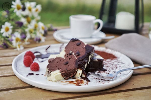 image 7 3 2 | Habt ihr schonmal einen Kuchen im Dampfgarer zubereitet? Wir bisher auch nicht. Aber als wir auf den Hainichhöfen zu Gast waren, hatten wir einen in  der Küche der Chalets. Daher haben wir uns natürlich ein wenig damit auseinander gesetzt und unsere Rezepte, die wir dort entwickelt haben,  auf diese Art zu Garen, zugeschnitten.