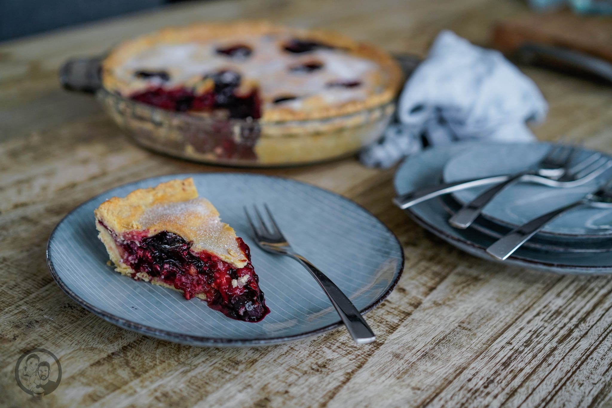 Berry Pie auf einem Tisch