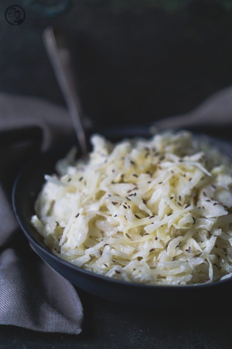 Brathähnchen im Backofen. Knusprig und saftig nach Oma Lores Rezept 9 Krautsalatschale