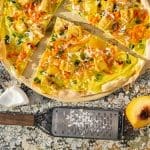 Flammkuchen auf Pizzastein