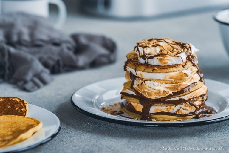 S’mores Pancakes