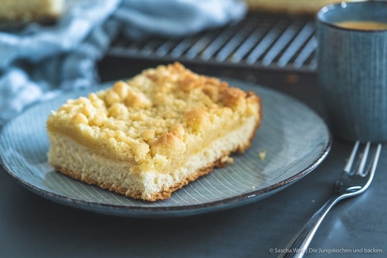 Klassischer Streuselkuchen – Fluffiger Teig trifft knusprige Streusel