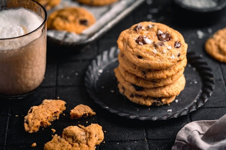 Chocolate-Chip Cookies – Der ultimative Cookie-Klassiker!