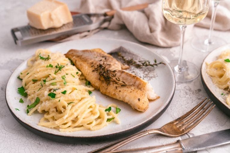 Rotbarsch mit Parmesan-Spaghetti zum TAG DER MEERE