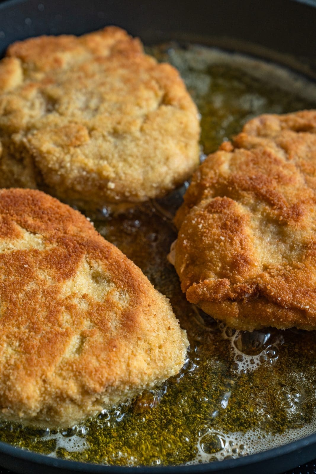 Cordon Bleu selber machen. Mit Senf-Knoblauch-Füllung aus der Pfanne 9 Cordon Bleus braten goldbraun in Butterschmalz