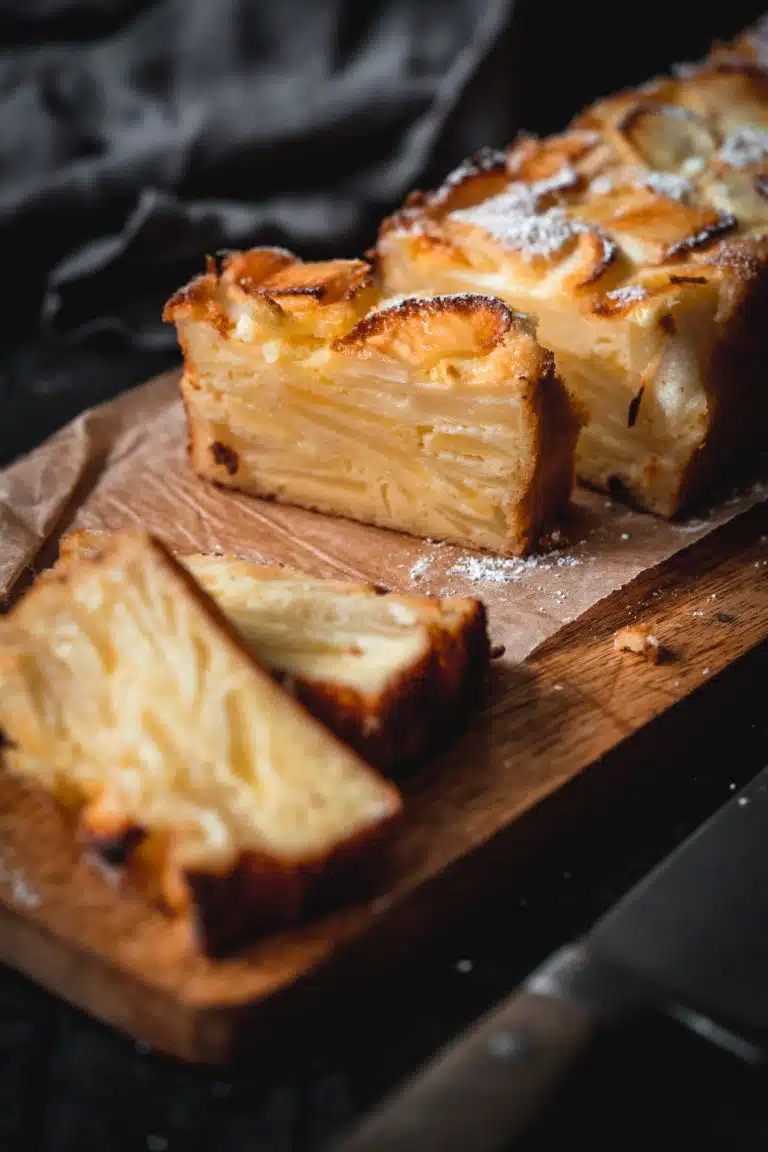 Eierkuchen mit Apfel. Der Invisible Apple Cake aus der Kastenform