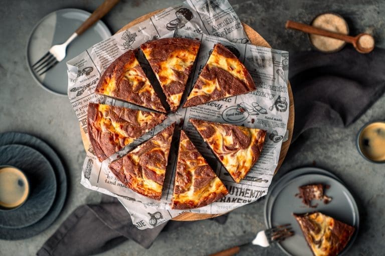 Brownie EasyFry 10 | Erst waren wir skeptisch, dann hat die Heißluftfritteuse unsere Küche erobert: knusprig wie frittiert, aber mit einem Bruchteil des Öls – und schneller als der Backofen. Kein Wunder, dass „Entenbrust aus dem Airfryer“ zu unseren meistgesuchten Rezepten gehört.