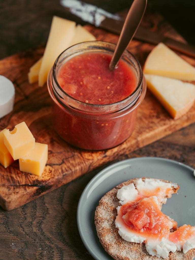 Rhabarber Chutney selber machen – würzig, fruchtig, schnell im Glas