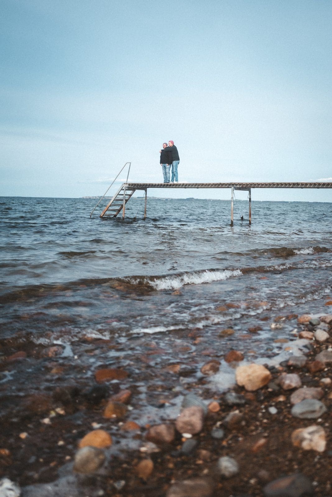 Tag2 61 | Mit Visit Denmark sind wir wieder in das wunderschöne Dänemark gereist. Dieses Mal ging es aber in die faszinierende Region des Limfjords. Bekannt für seine atemberaubenden Landschaften, köstlichen Meeresfrüchte und seine einzigartige Geschichte, ist der Limfjord der perfekte Ort für Naturliebhaber, Gourmets und Kulturbegeisterte. Folgt uns auf unserer Entdeckungsreise durch die Region und genießt die Schönheit und die Vielfalt des Limfjords.