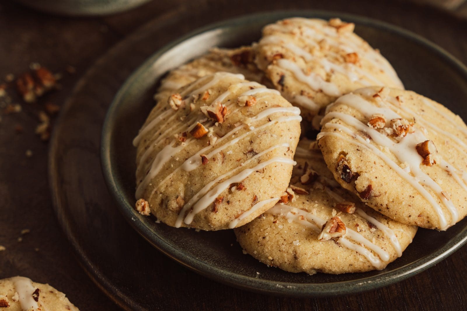 Rezept für Nussbutter Plätzchen. Unser 1. Rezept in diesem Jahr für Weihnachtsplätzchen. Und die "Nuss" ist direkt zweimal drin ... Überraschung!