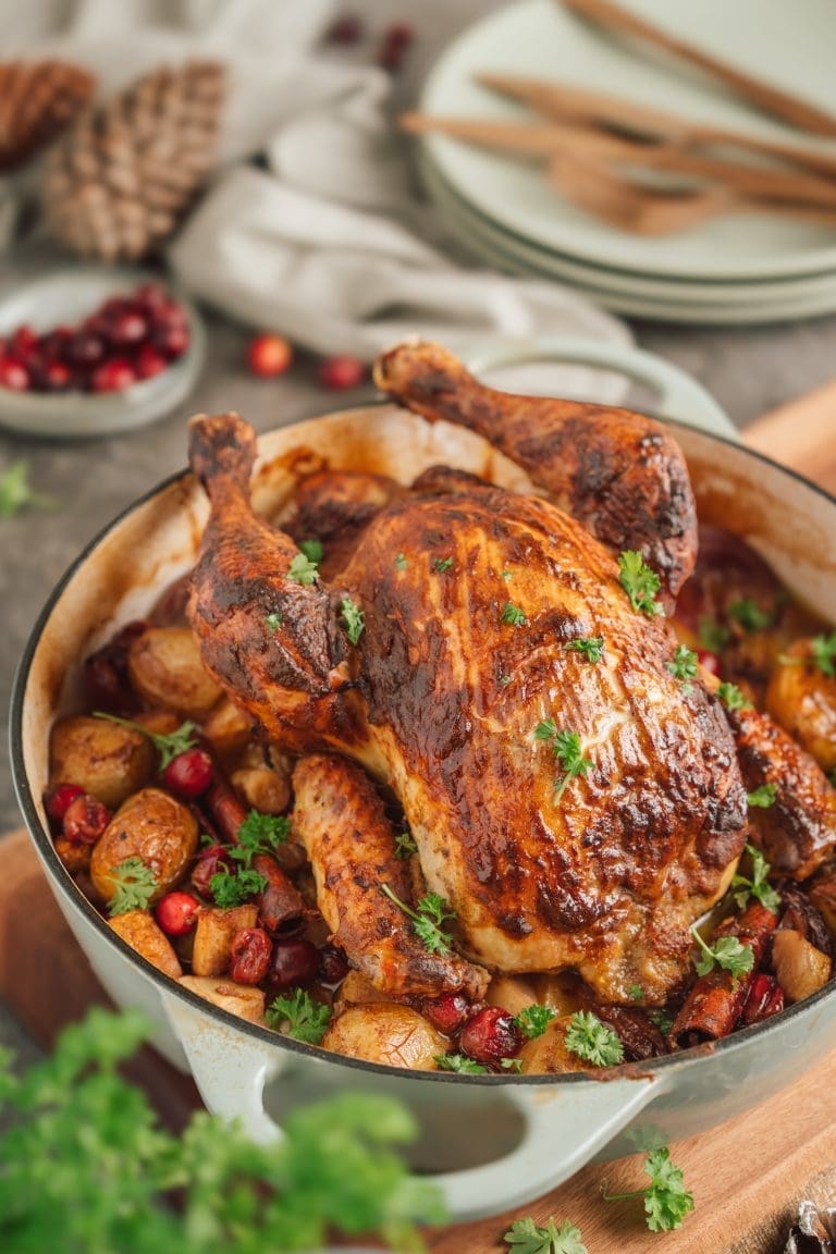 Honig-Senf Weihnachtshähnchen mit Drillingen und Cranberries