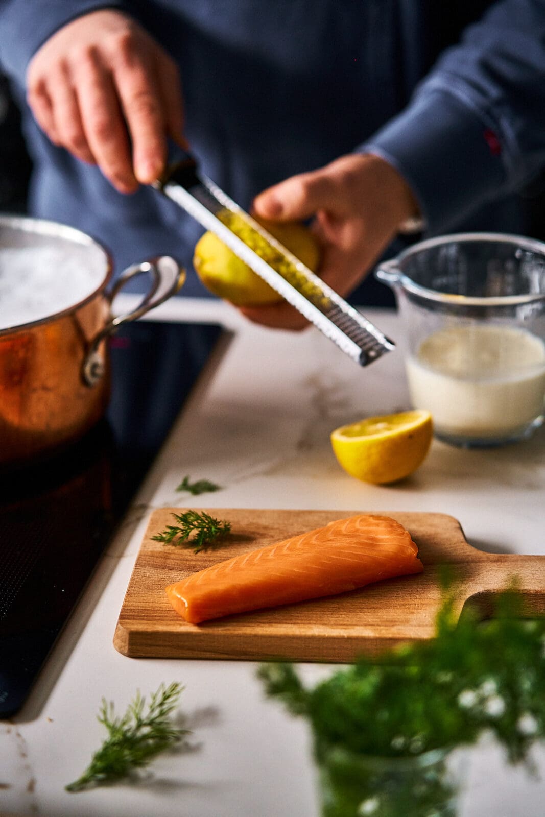 Pasta al Limone mit Lachs | unser Lieblingsrezept zum Furmint 4 Pasta al Limone mit Lachs und cremiger Zitronensauce