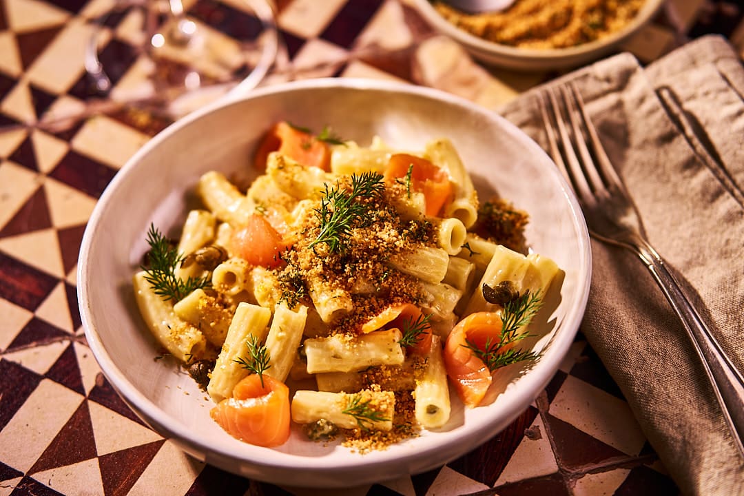 Pasta al Limone mit Lachs | unser Lieblingsrezept zum Furmint 7 Pasta al Limone mit Lachs und cremiger Zitronensauce