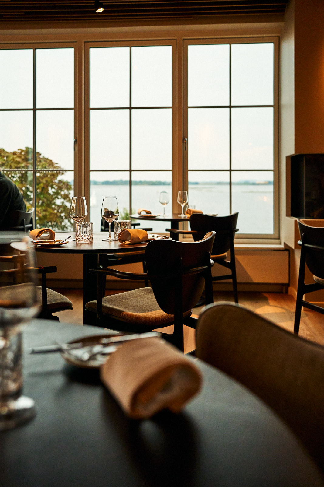 WEB Roskilde 12 | Roskilde und Fjordlandet liegen nur rund 30 Kilometer von Kopenhagen entfernt. Wikingerschiffe, UNESCO-Dom, Bio-Brauerei und das beste Eis der Region, unsere Tipps aus fünf Tagen am Roskilde Fjord.