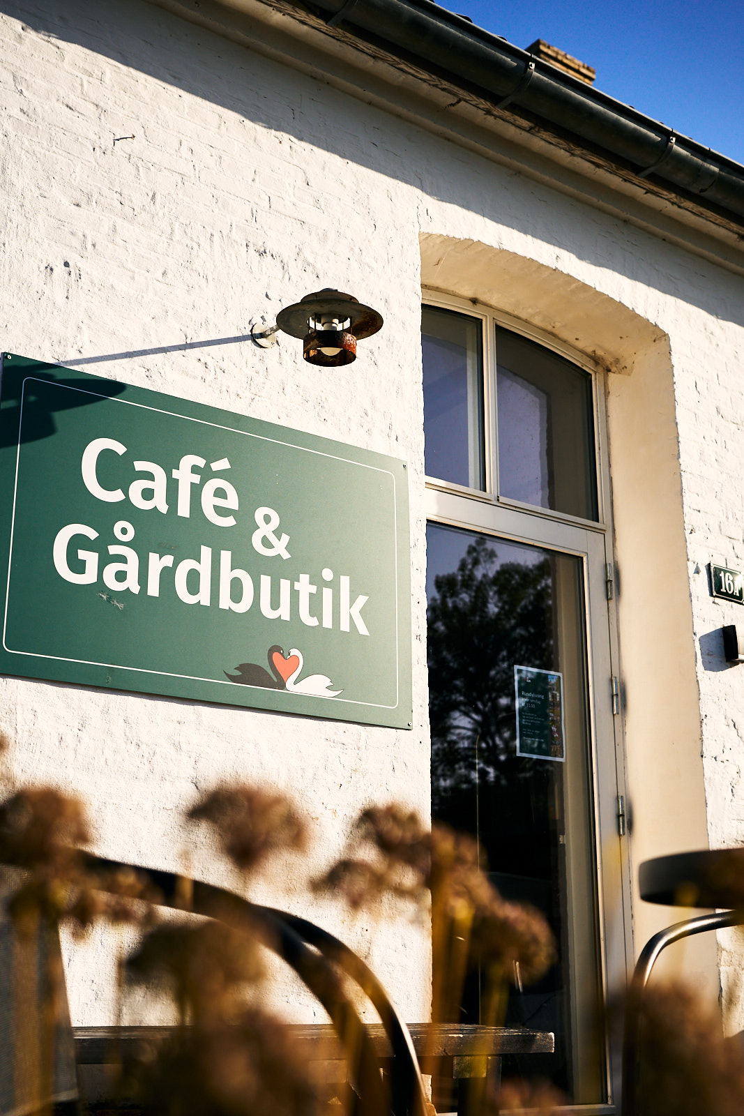 WEB Roskilde 194 | Roskilde und Fjordlandet liegen nur rund 30 Kilometer von Kopenhagen entfernt. Wikingerschiffe, UNESCO-Dom, Bio-Brauerei und das beste Eis der Region, unsere Tipps aus fünf Tagen am Roskilde Fjord.