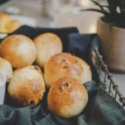 Milchbrötchen